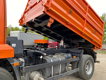 Самосвал КАМАЗ 43255 без спального места_5