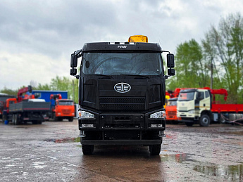 Бортовой FAW CA3250 с КМУ XCMG SQS 250-5_1