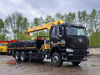 Бортовой FAW J6L 4*2 с КМУ XCMG SQS 250-5_0